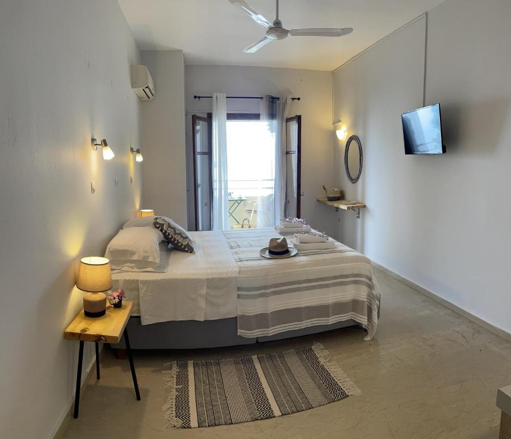 Hotel Odeon B&B Барбаті Екстер'єр фото