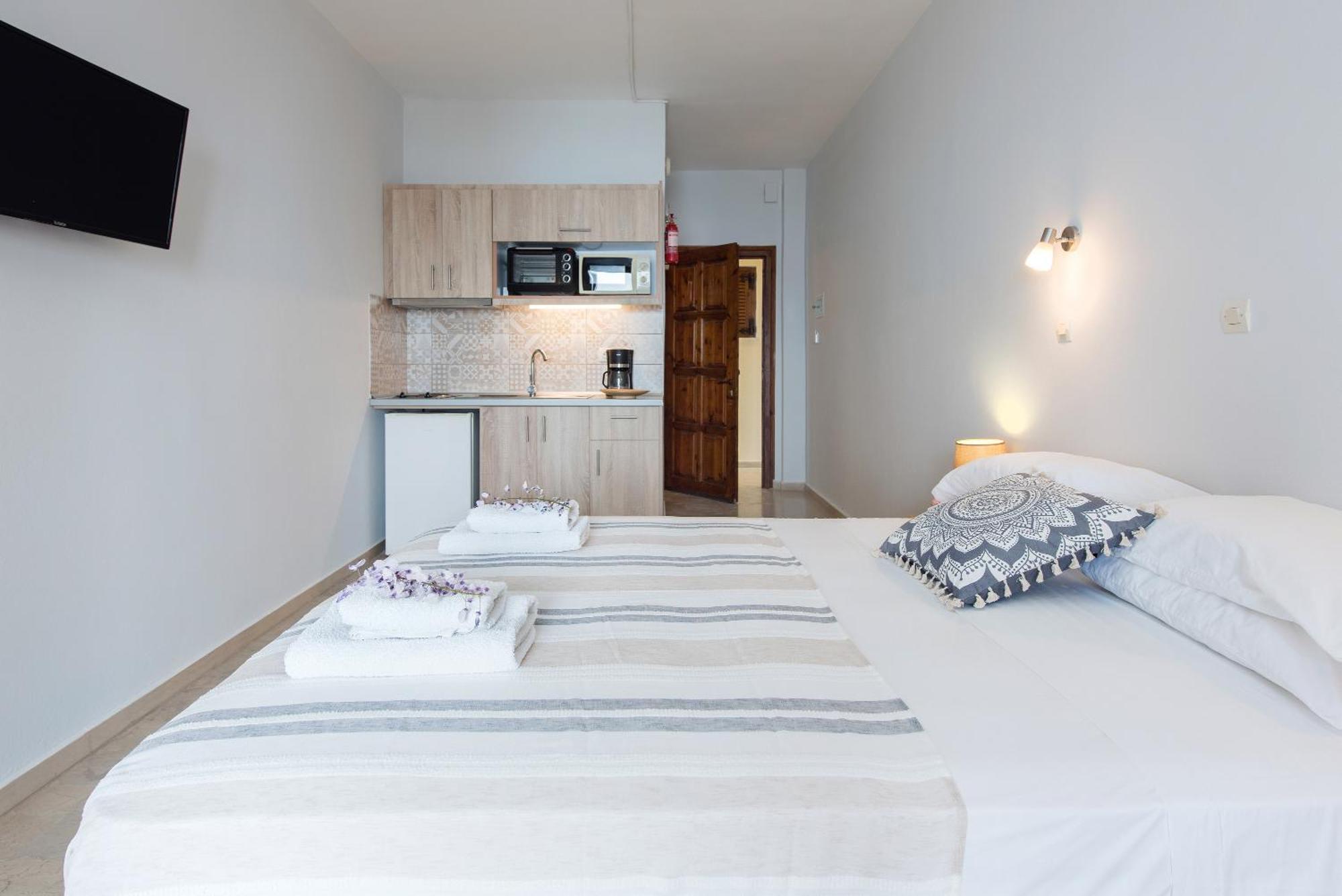 Hotel Odeon B&B Барбаті Екстер'єр фото